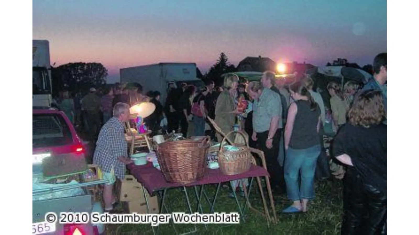 Die Meerregion ist im nächtlichen Trödelfieber (Foto: mk)
