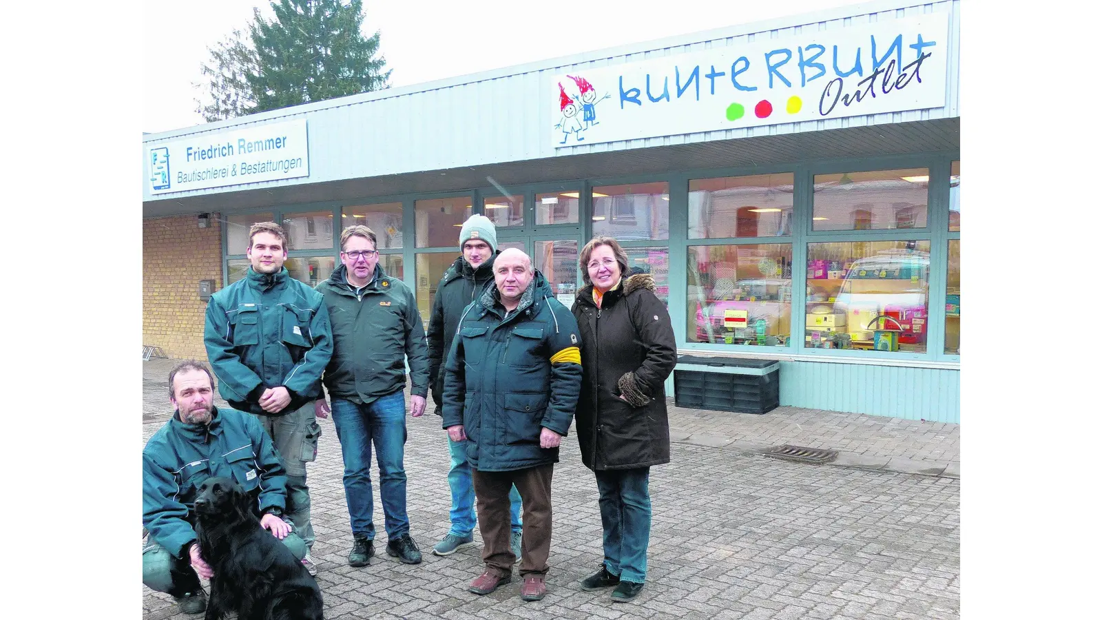 Die große Halle teilen sich künftig Türen und Spielzeug (Foto: al)