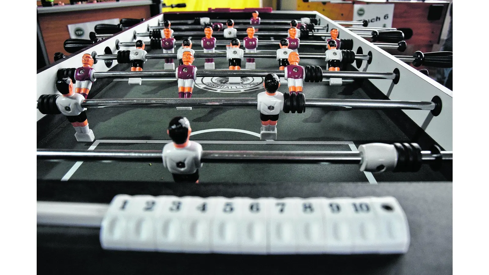 Zweierteams treten zum Kickercup an (Foto: ste)