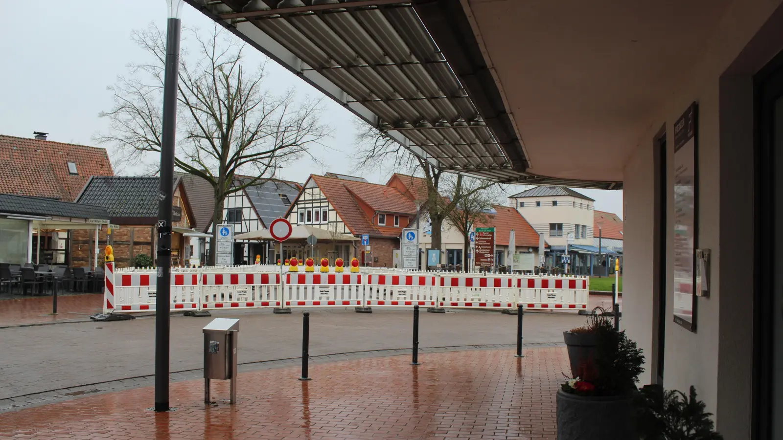 Aktuell Baustelle: Einfahrtsbereich Alter Winkel. (Foto: wb)