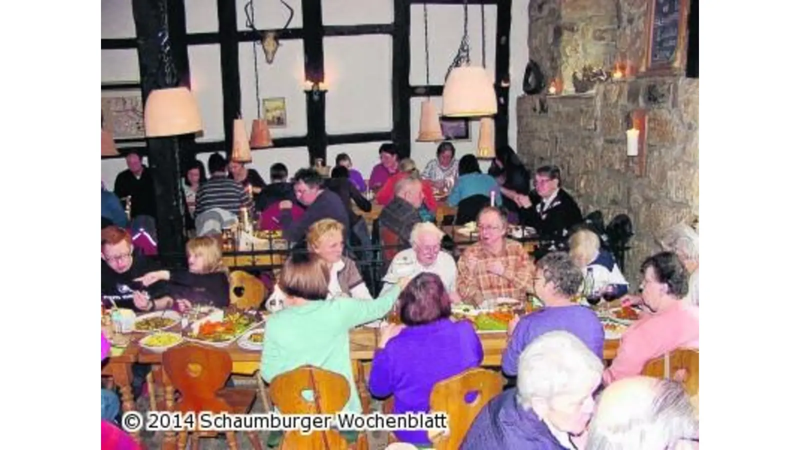 Schnitzelessen für die Ehrenamtlichen (Foto: pd)