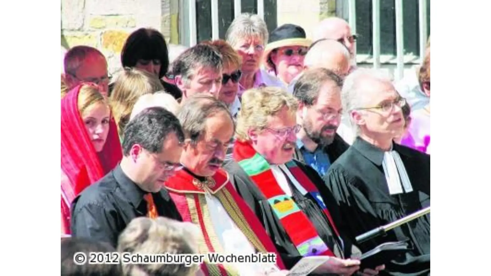 Am Pfingstmontag zum Gottesdienst (Foto: km)