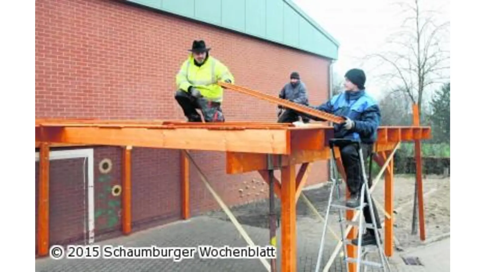 Ein Doppelcarport für die Grundschule (Foto: bb)