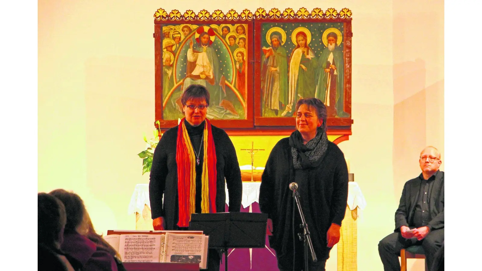 Die süßesten Klänge erfüllen die Kirche (Foto: jl)