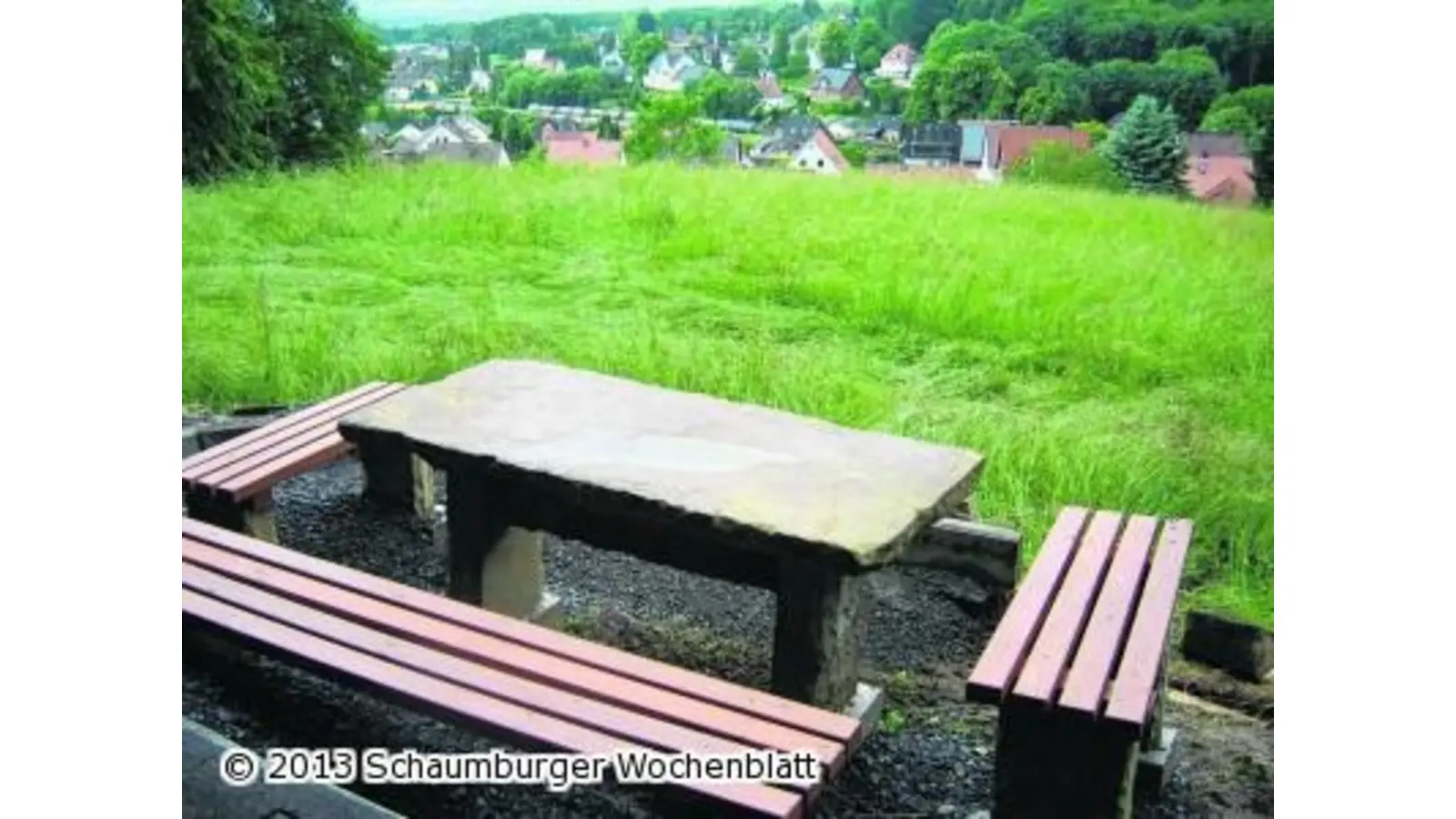 Einweihung der Sitzgruppe (Foto: em)