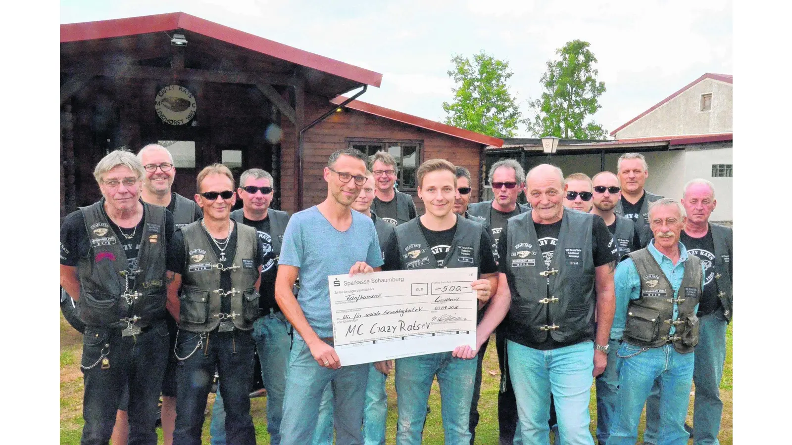 Bikergruppe spendet 500 Euro für einen guten Zweck (Foto: bt)