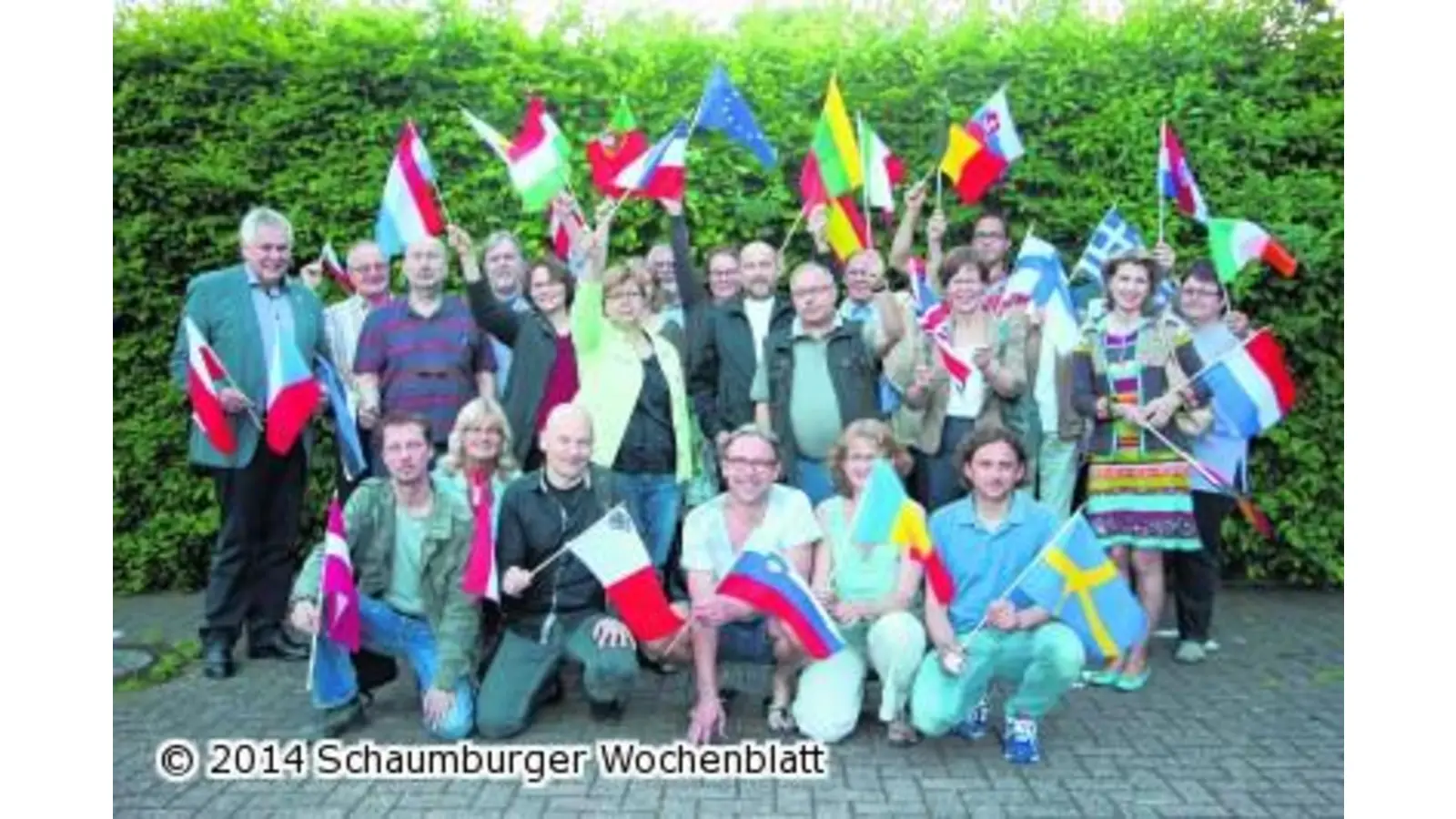Die Flagge für Demokratie hochhalten (Foto: jl)