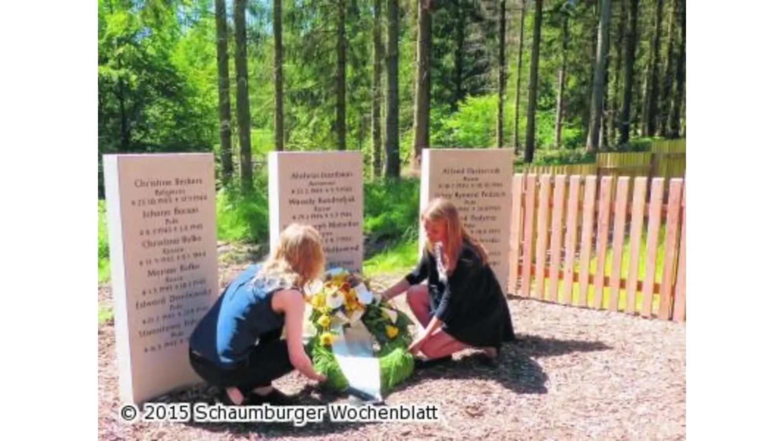 Neue Erinnerung auf einem alten Friedhof (Foto: al)