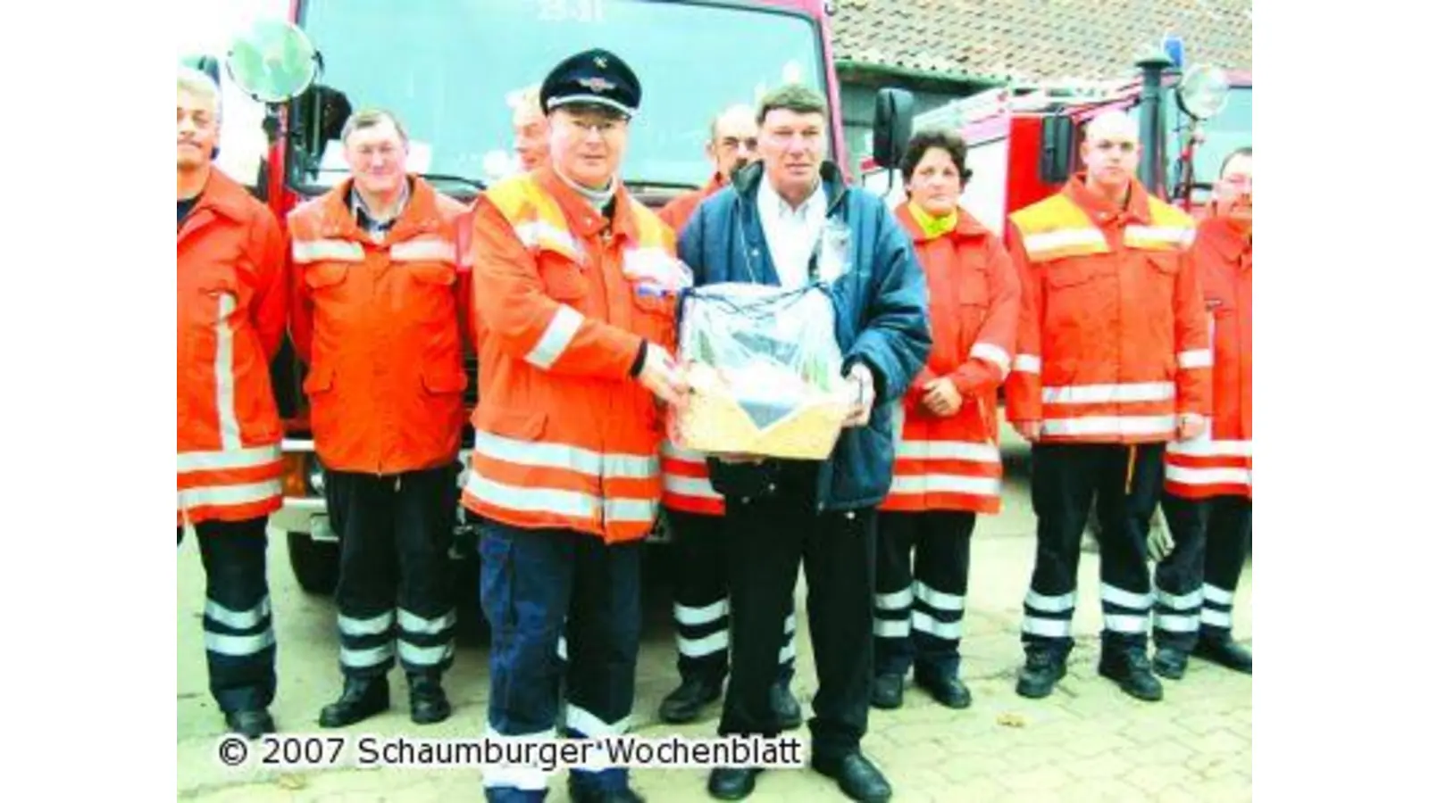 Mit Martinshorn in die neue Garage gefahren (Foto: tt)