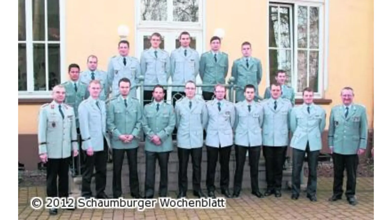 Übergabe der Master-Urkunden (Foto: red)