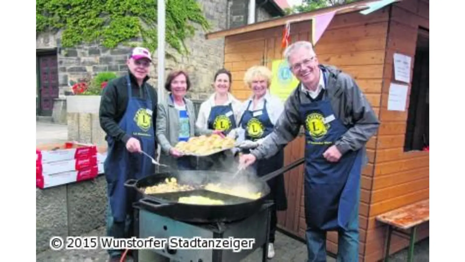 Rund 1000 Portionen Matjes verspeist (Foto: gi)