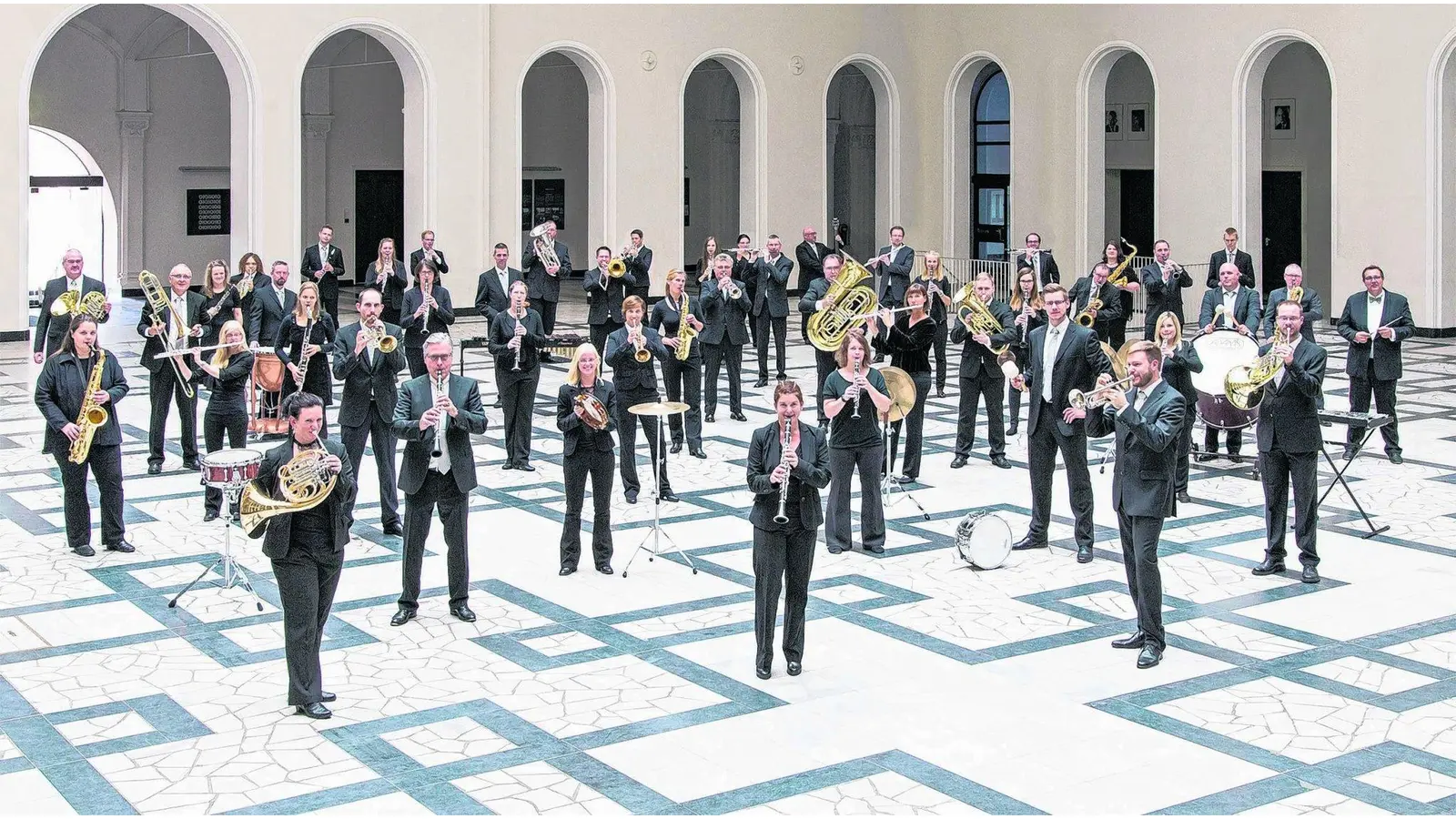 Mit sinfonischen Tänzen ins neue Jahr (Foto: mk)