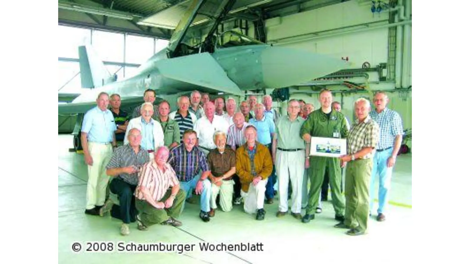 Heeresflieger besichtigen Eurofighter (Foto: red)