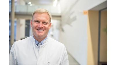 Univ.-Prof. Dr. Gunter Aßmann, Direktor der Klinik für Rheumatologie und klinische Immunologie am Johannes Wesling Klinikum Minden. (Foto: Johannes Wesling Klinikum Minden)