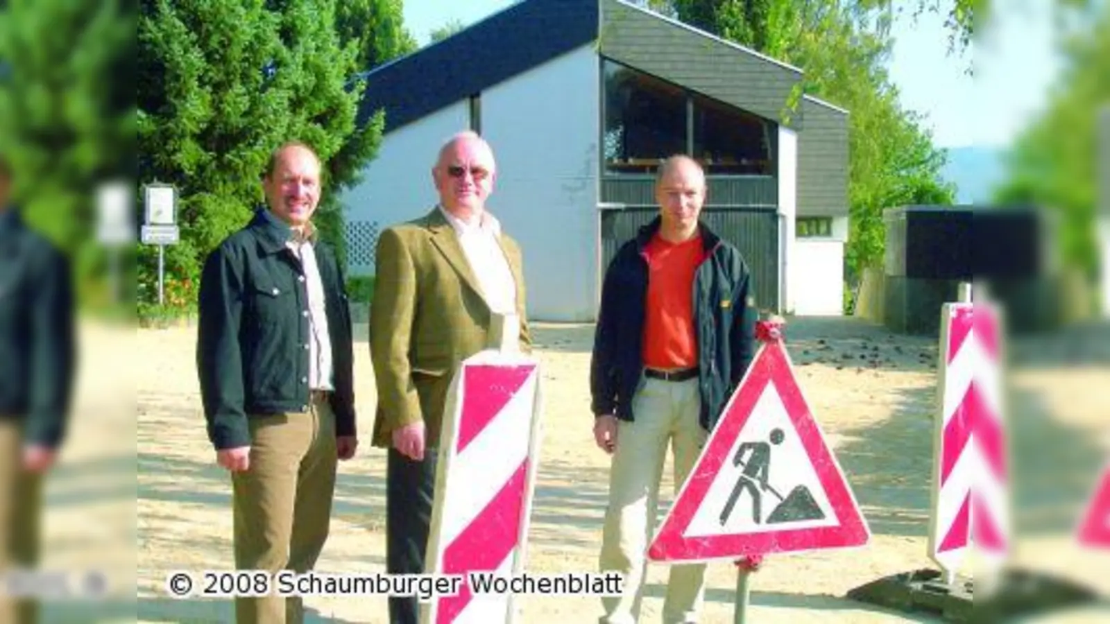 WGR freut sich über Fertigstellung des Rodenberger Friedhofvorplatzes (Foto: red)