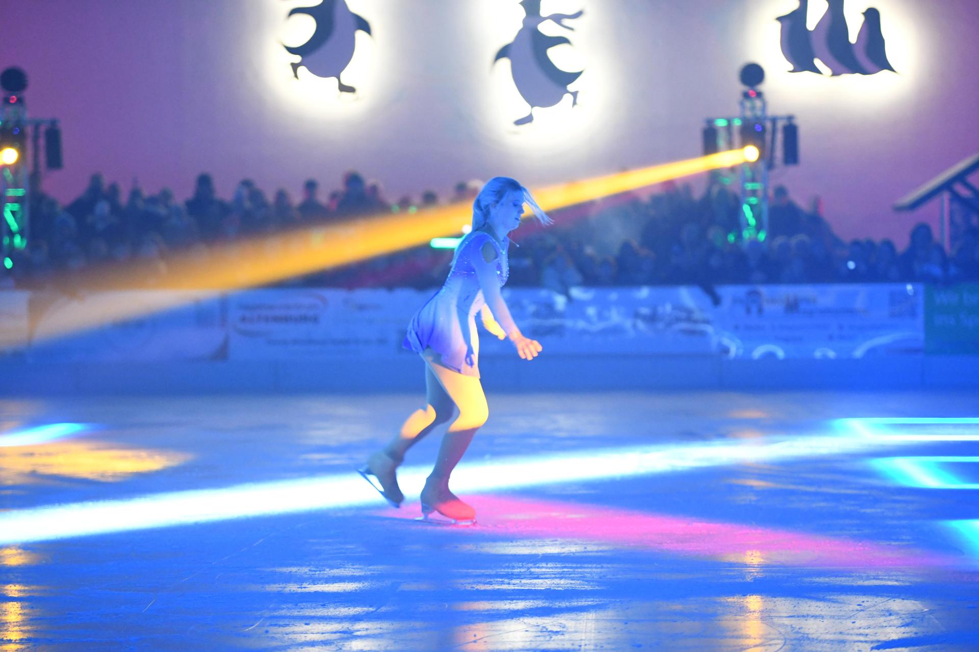 Eishalle Lauenau 2005 Saisoneröffnung. (Foto: nd)