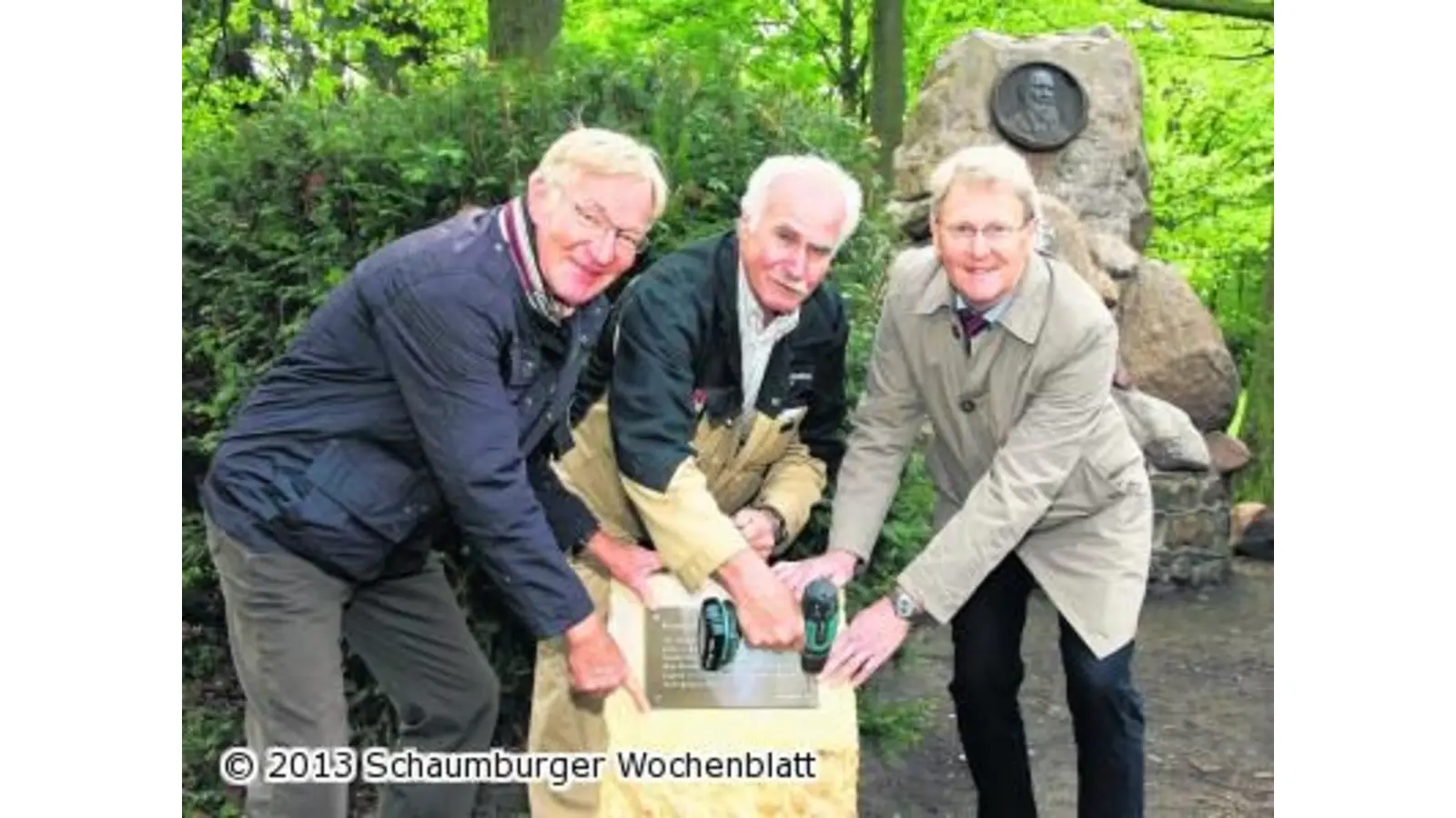 Schilder werten Denkmäler auf (Foto: jl)