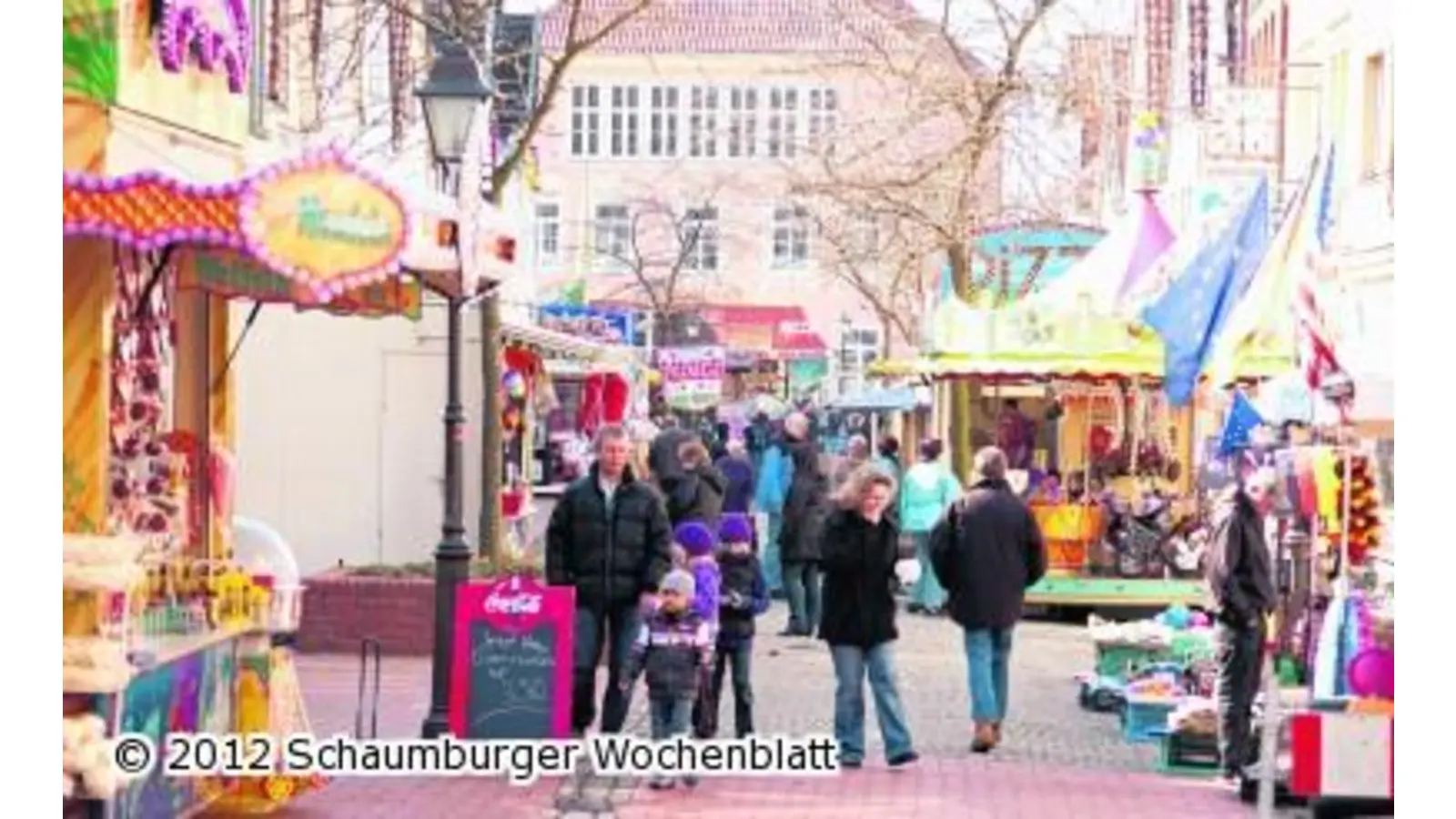 Zum letzten Mal Barbarossas Buden aufbauen (Foto: wa)