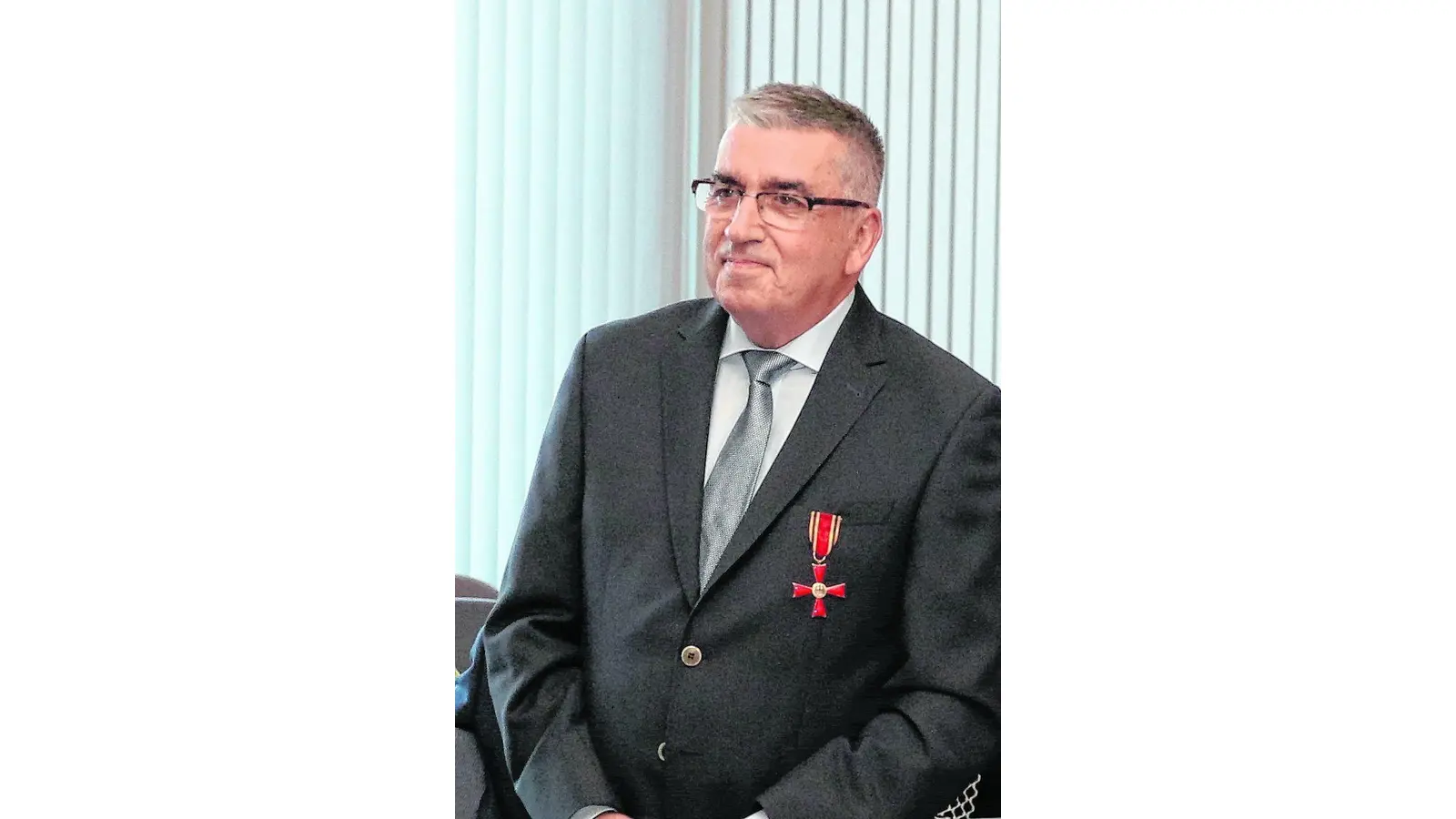 Bundesverdienstkreuz für Gunter Feuerbach (Foto: bb)