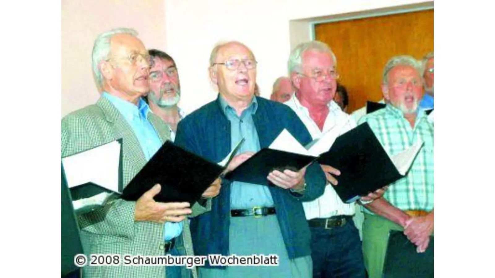 Ein Freundschaftssingen zum Dämmerschoppen (Foto: tt)