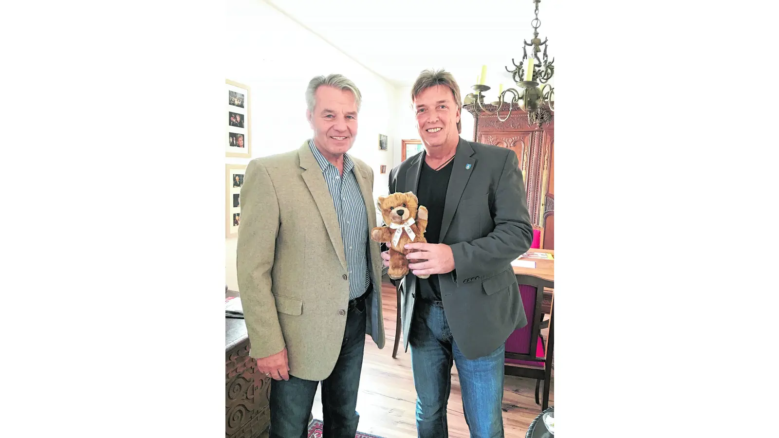 Tröste-Teddys für die Polizei (Foto: gi)