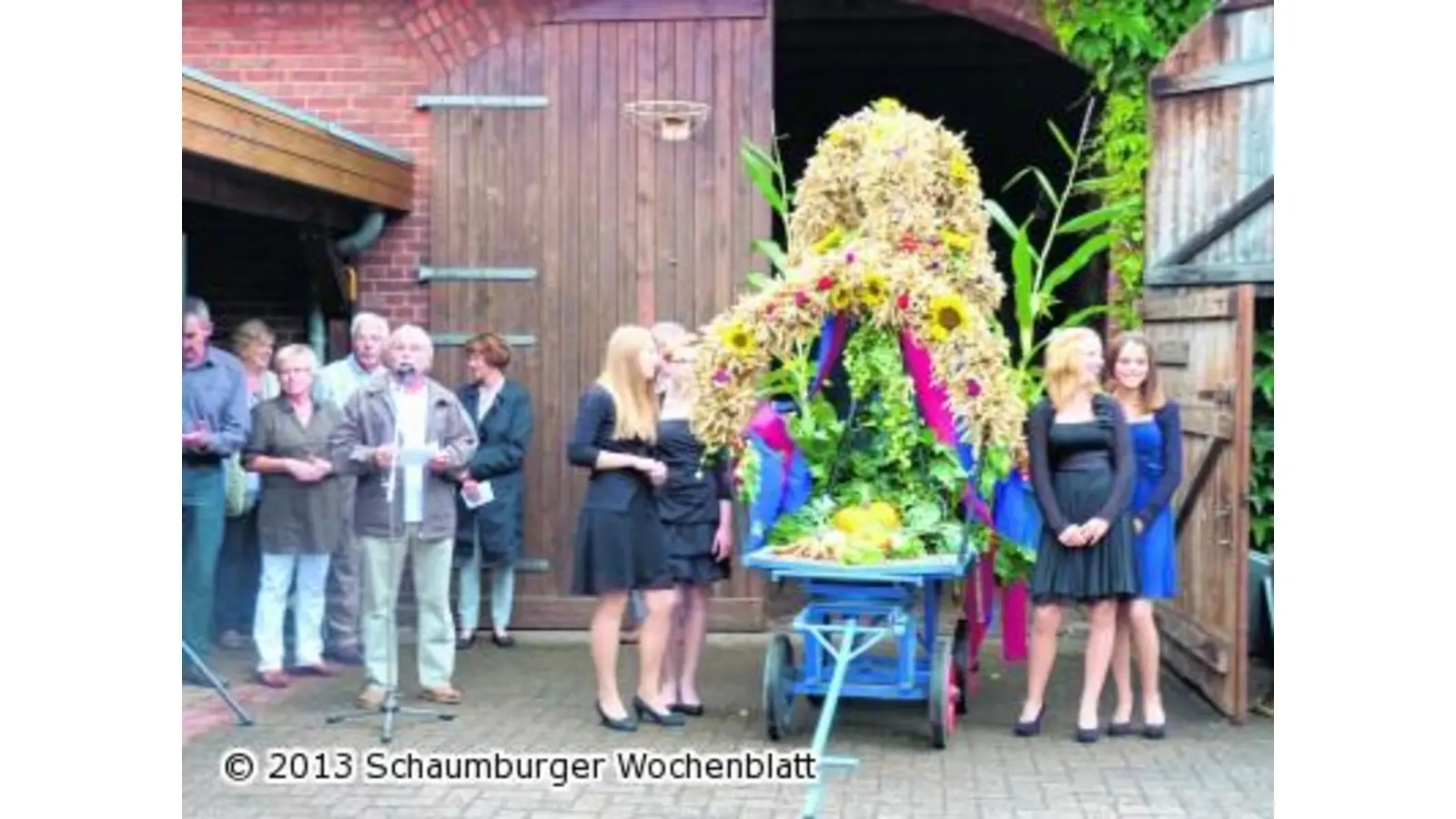 Harmonische Dorfgemeinschaft feiert Erntedank (Foto: red)