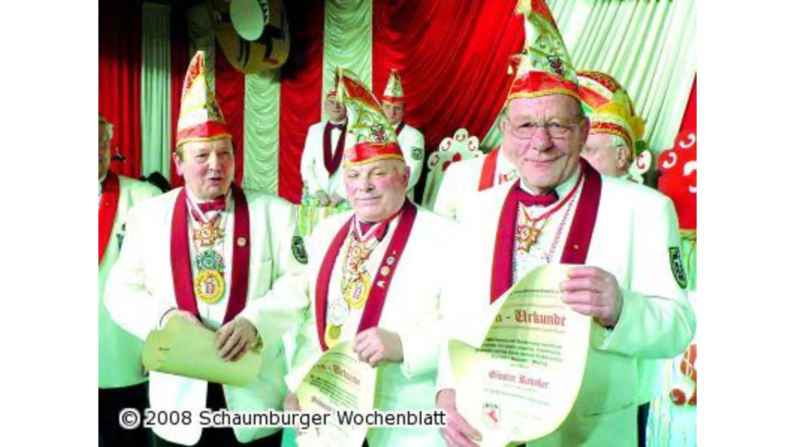 Verdienstorden für Karnevalisten (Foto: al)
