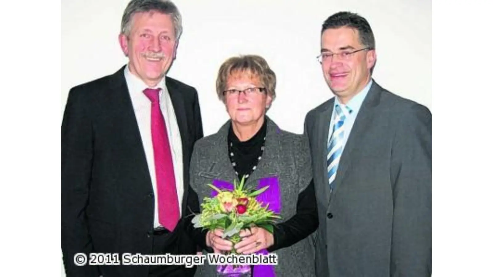 Sparkasse verabschiedet langjährige Mitarbeiterin (Foto: em)