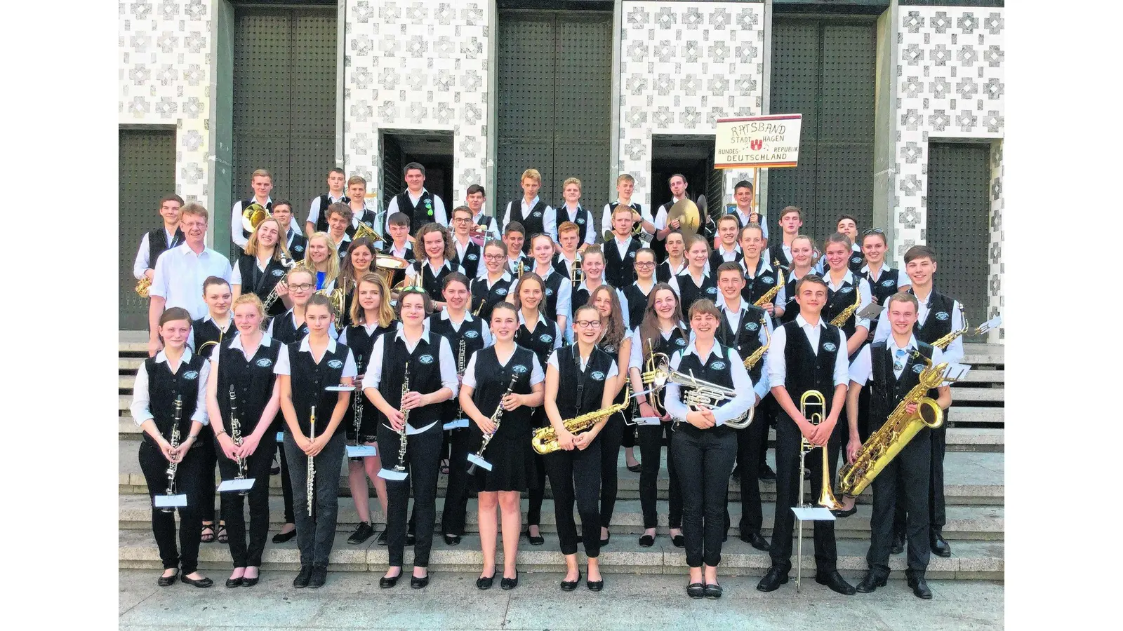 Orchester spielt in Italien (Foto: mk)
