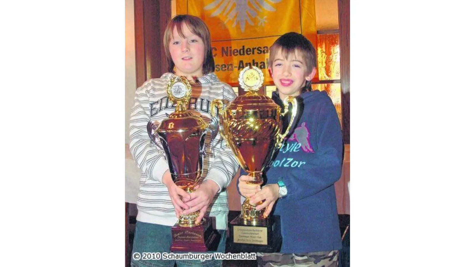 Ratio und Expert stiften Motor-Club große Pokale (Foto: wtz)