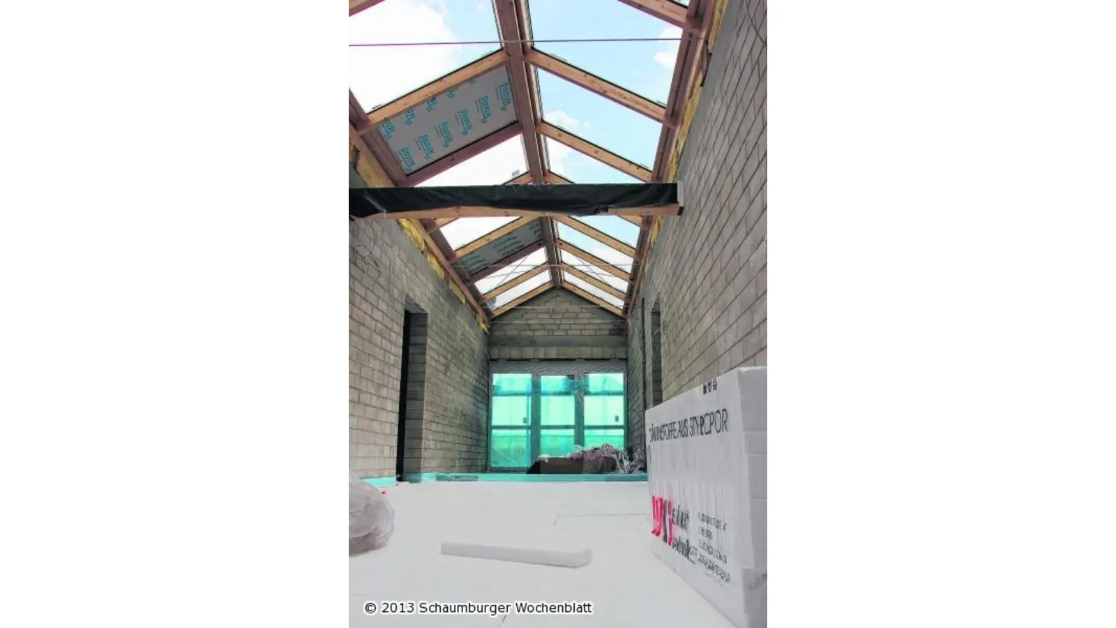 Bau der neuen Krippe nimmt Gestalt an (Foto: red)