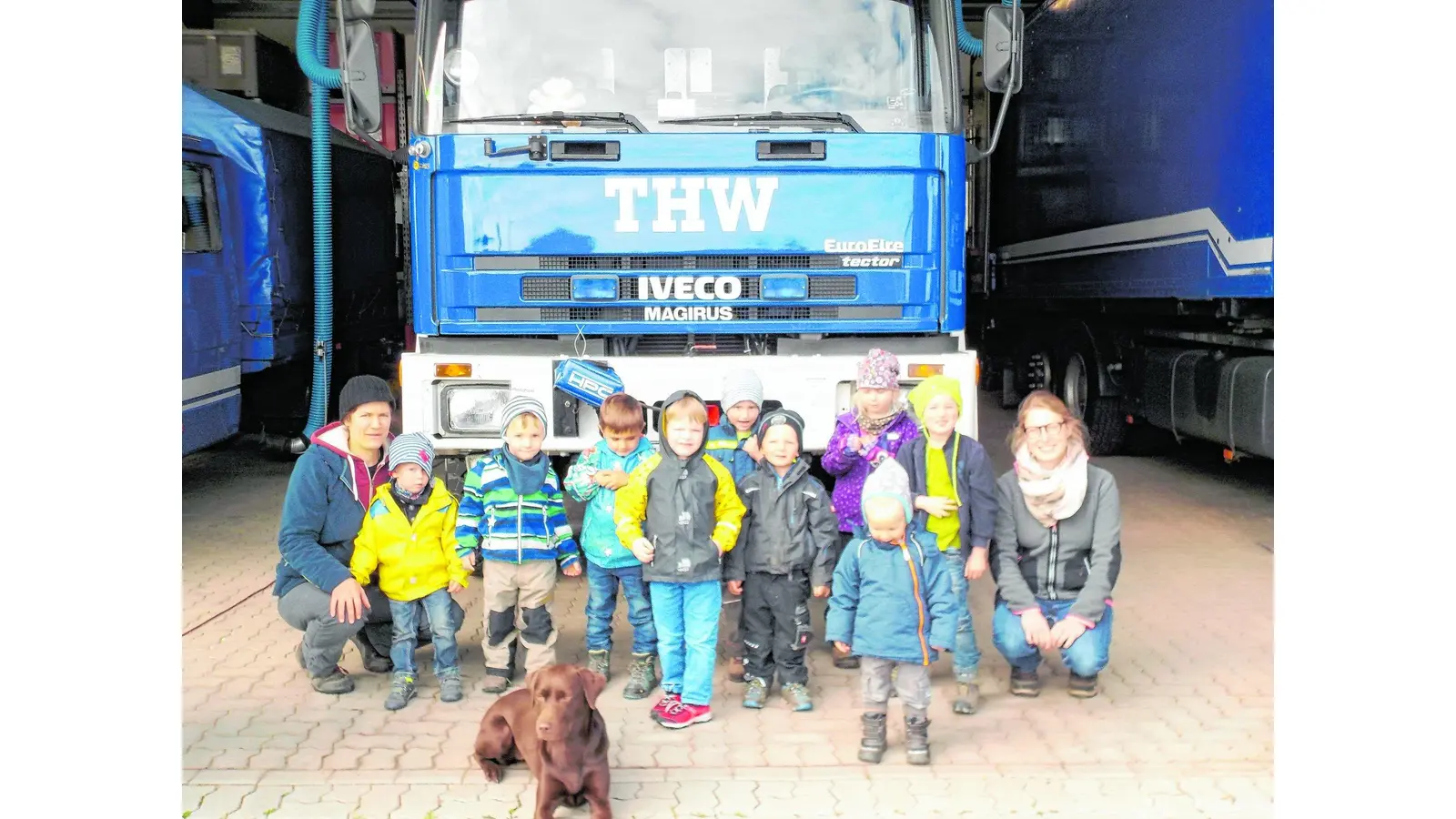 Waldkindergarten zu Gast beim THW (Foto: di)