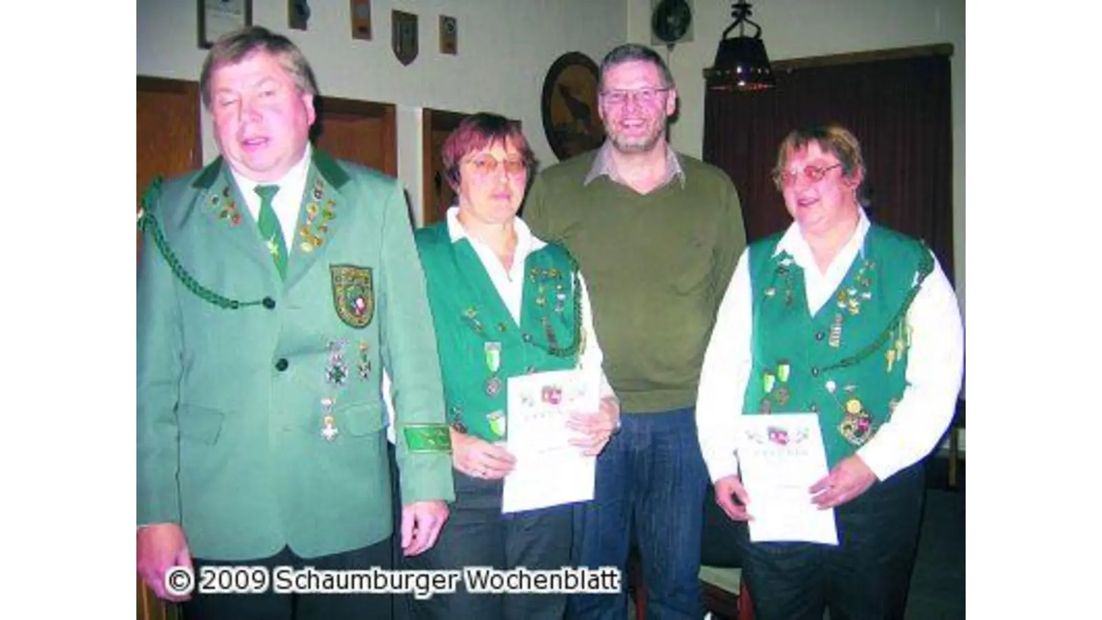 Christian Bohne trägt seit 40 Jahren den grünen Schützenrock (Foto: tt)
