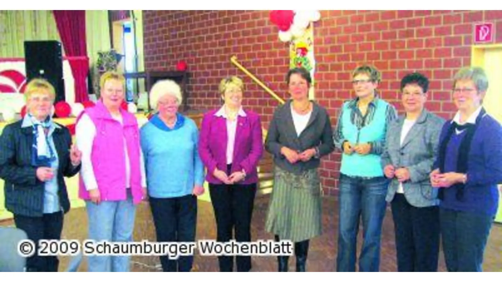 Gleich fünf Landfrauen werden für ihre 50-jährige Vereinszugehörigkeit geehrt (Foto: red)