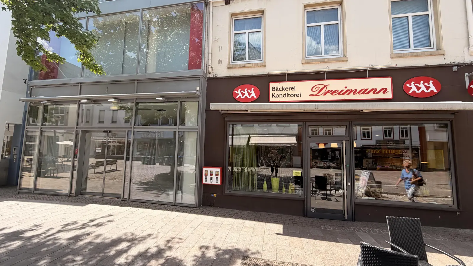 Die Bäckerei Dreimann zieht in das Nachbargebäude. (Foto: ste)