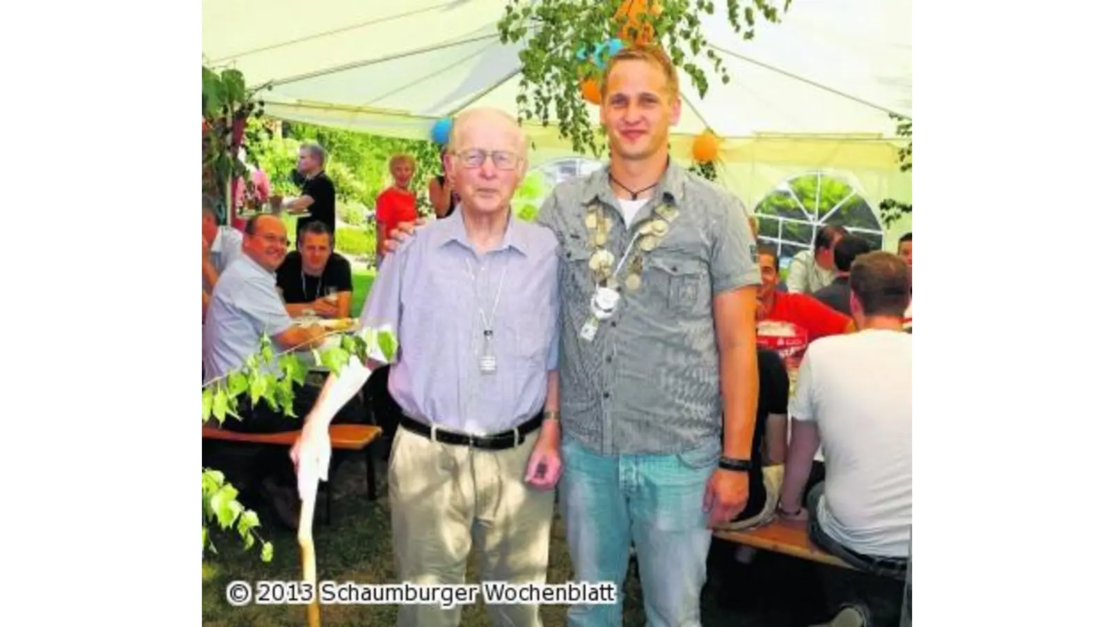 Großvater Hans Neumann ist Ehrengast im Ellernrott (Foto: wtz)
