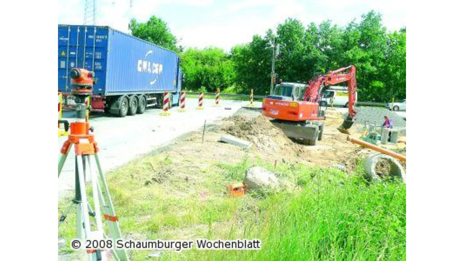 Die Ausfahrt erhält eine dritte Spur (Foto: al)