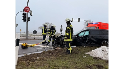 B65: An dem Unfall waren zwei PKWs beteiligt.  (Foto: red)