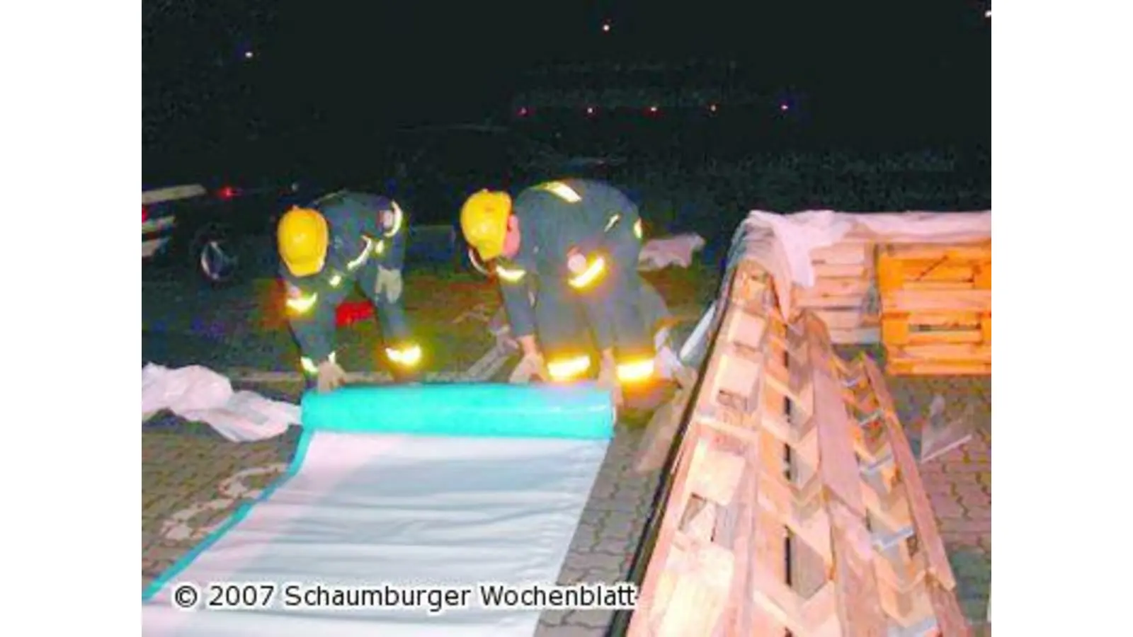 Hochwasserschutz aufgebaut (Foto: ste)