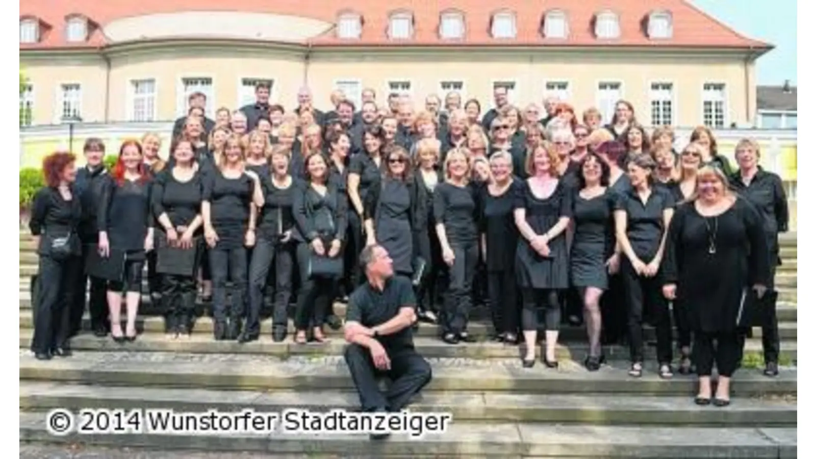 Es wird voll in der Kirche (Foto: tau)