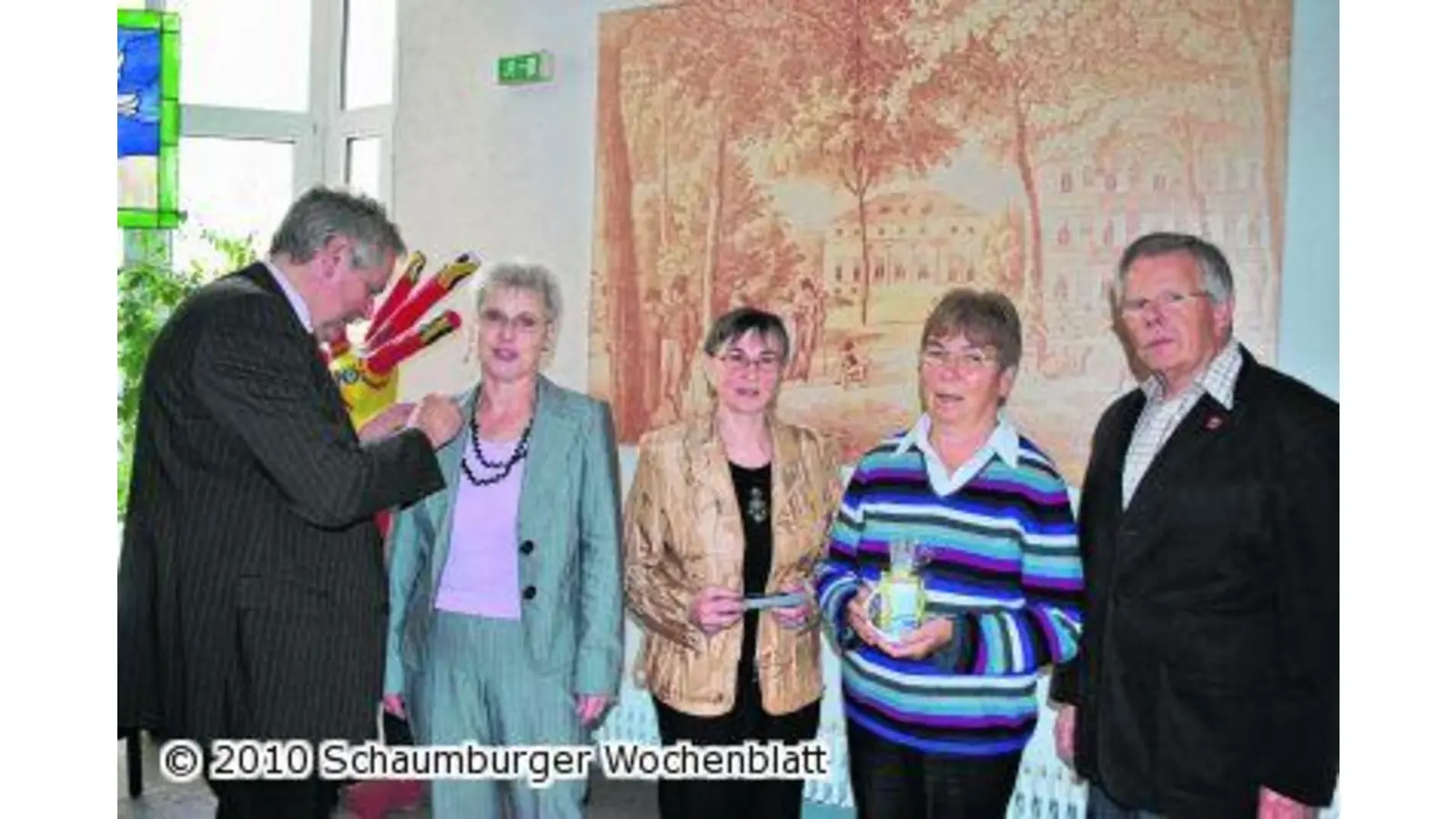 Ehrenamtskarten für die Rheuma-Liga (Foto: pd)