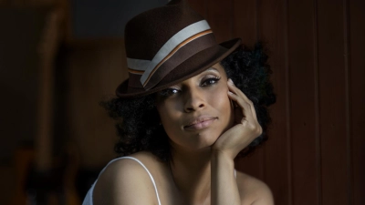 Kommt für ein Konzert nach Wunstorf: Die nigerianisch-deutsche Sängerin Tokunbo Akinro. (Foto: privat)