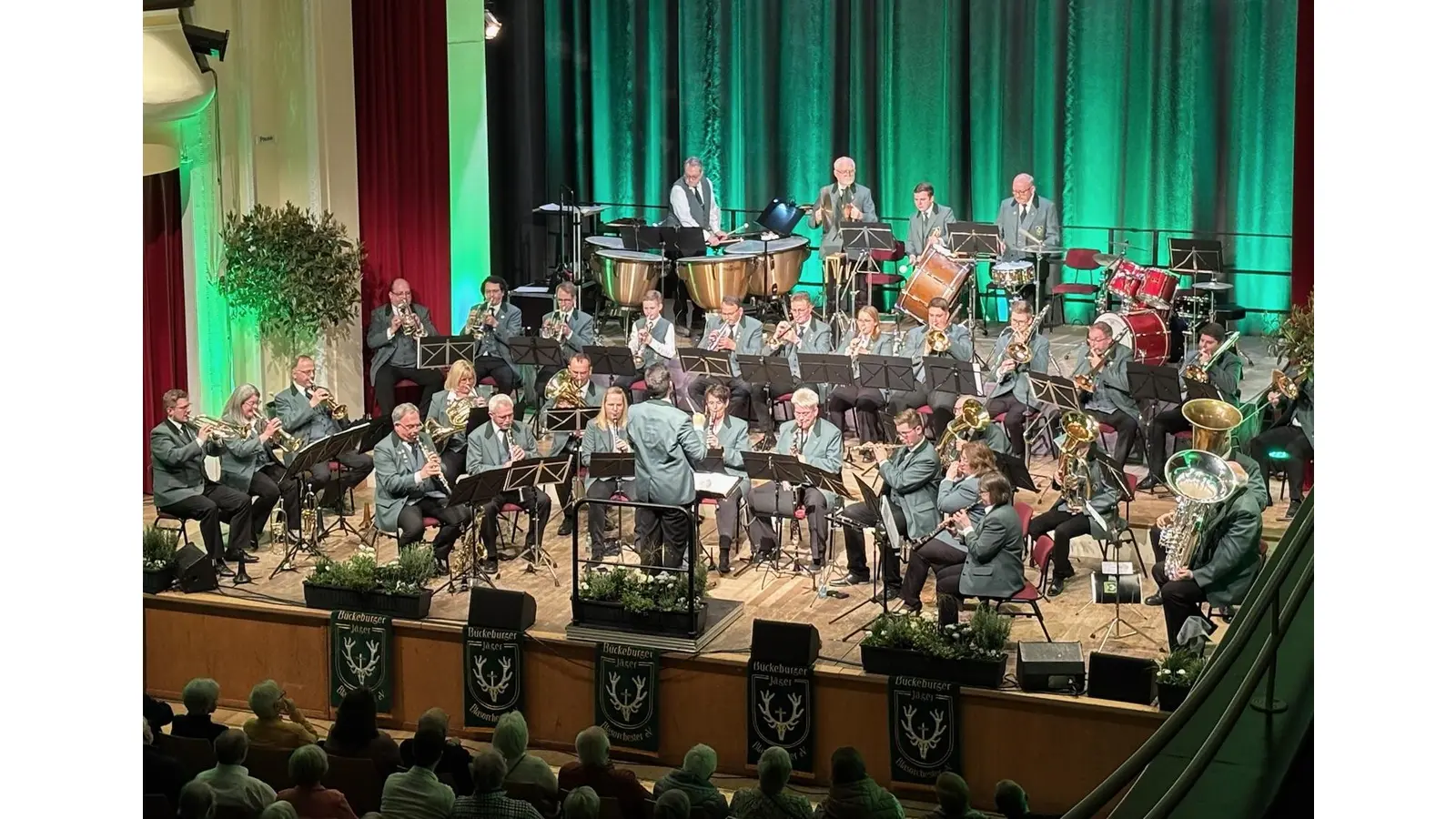 Das Blasorchester Bückeburger Jäger freut sich darauf, zahlreiche Gäste im Rathaussaal willkommen zu heißen und gemeinsam einen unvergesslichen Konzertabend zu erleben. (Foto: privat)