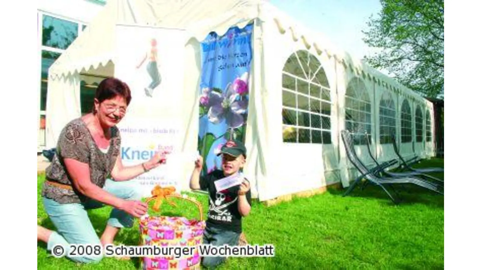 Die Badewonne soll zur Begegnungsstätte werden (Foto: bb)