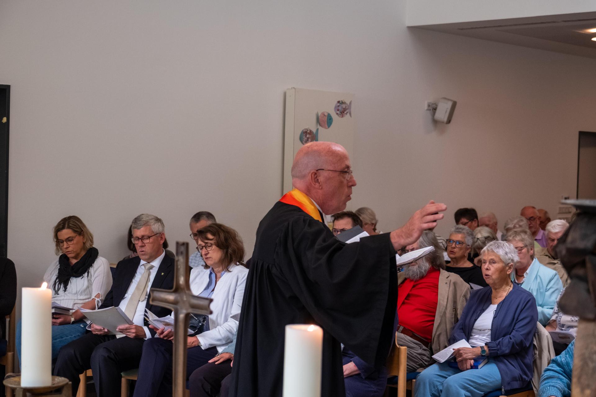 Feierlichkeiten zu 50 Jahre Gemeinde St. Johannes: Pastor Claus-Carsten Möller. (Foto: privat)