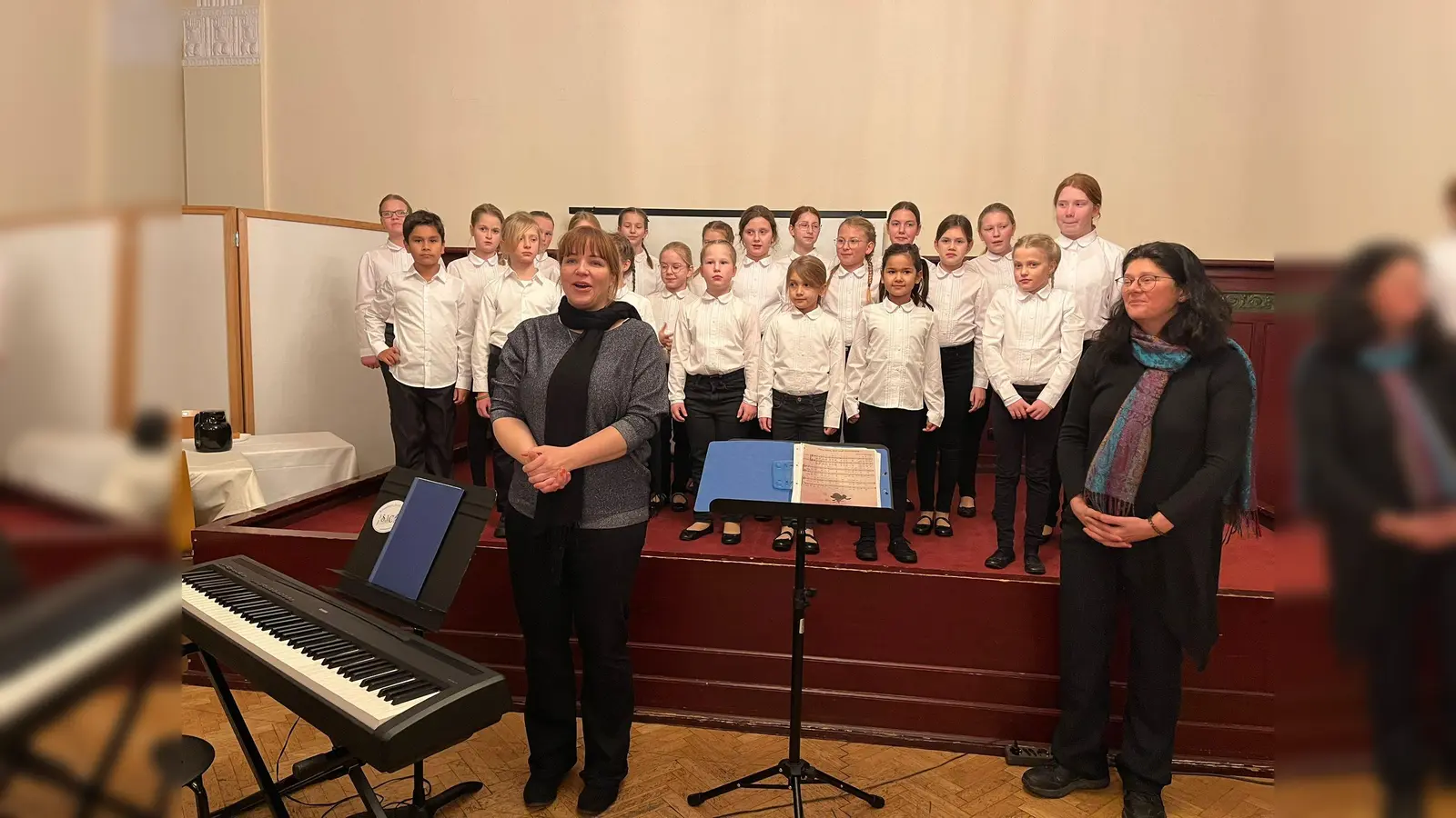 Der Kinderchor des Schaumburger Jugendchores unter der Leitung von Steffi Feindt. (Foto: privat)