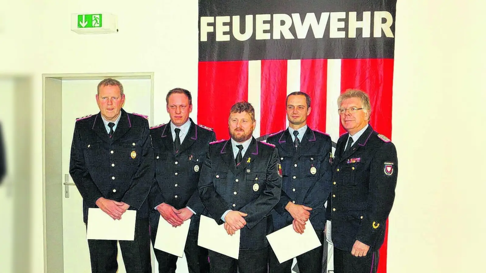 Wehlauch wird Ehrenortsbrandmeister (Foto: bb)