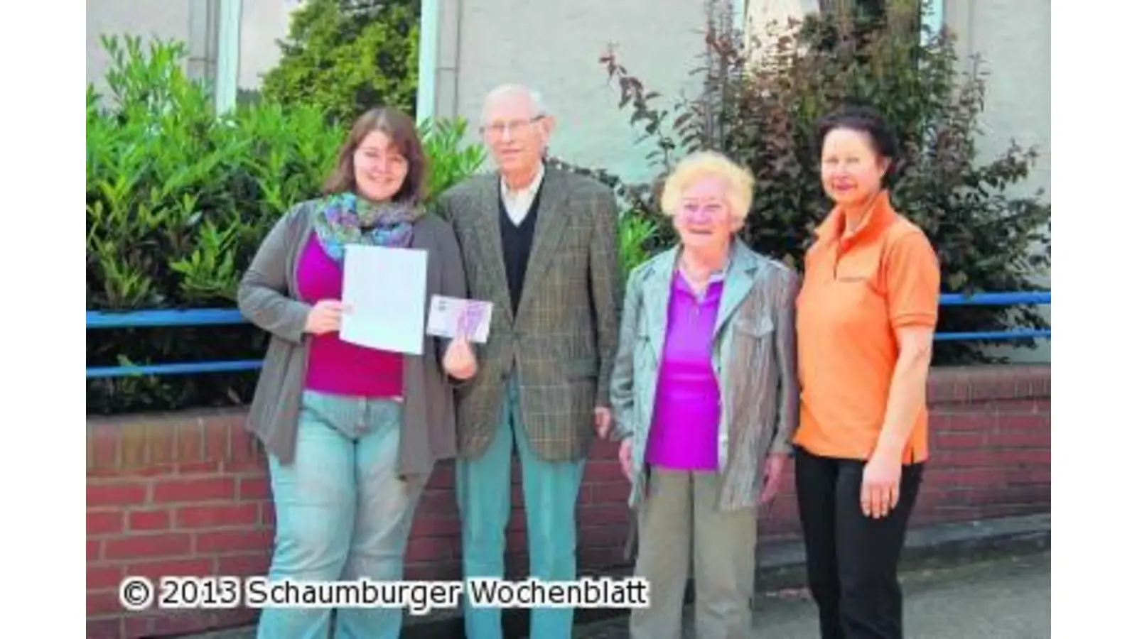 Sparschwein für den guten Zweck gefüllt (Foto: ste)