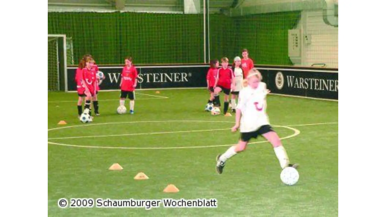 Nachwuchs schnuppert 96-Flair (Foto: ro)