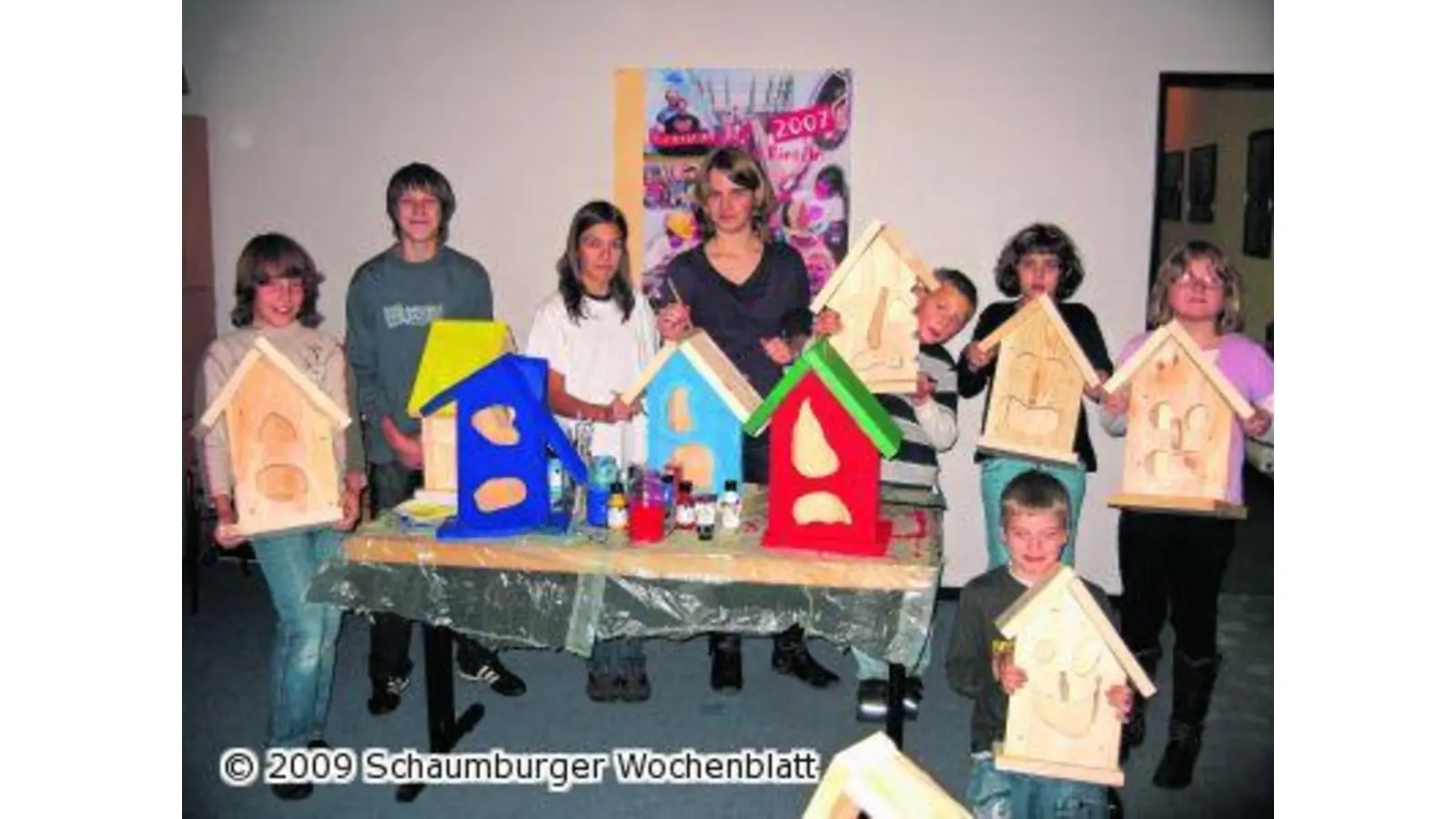 Designer-Vogelhäuschen in der DLRG-Weihnachtshütte (Foto: ste)